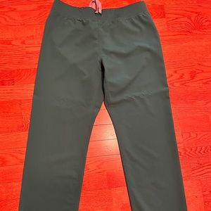 Figs Hunter Green Livingston Basic Scrub Pants M